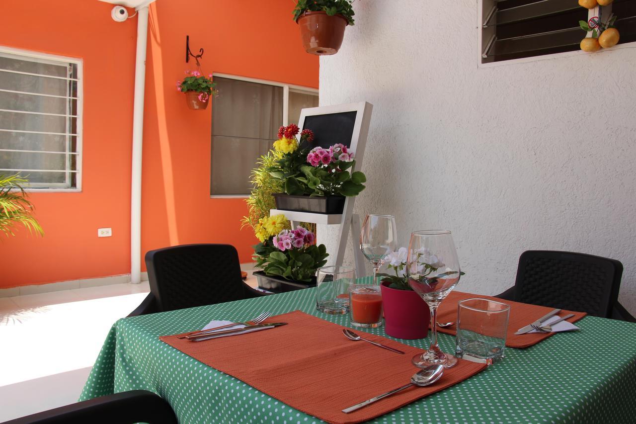 Bed and Breakfast Casa Colon Cali Exterior foto